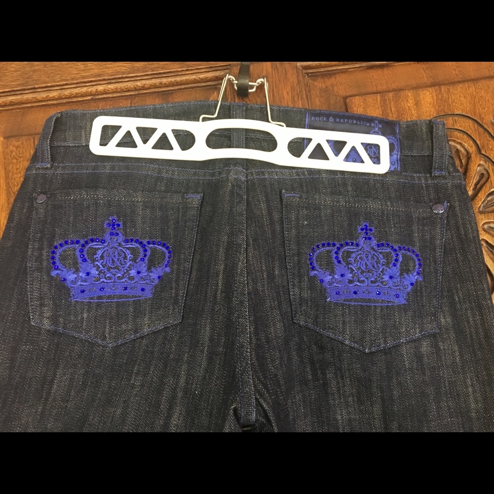 Like new!! Women’s Rock & Republic jeans size 28